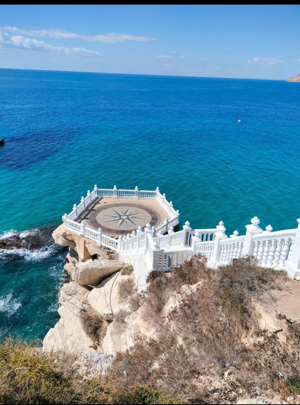 Fantastico Apartamento En Benidorm Kültér fotó