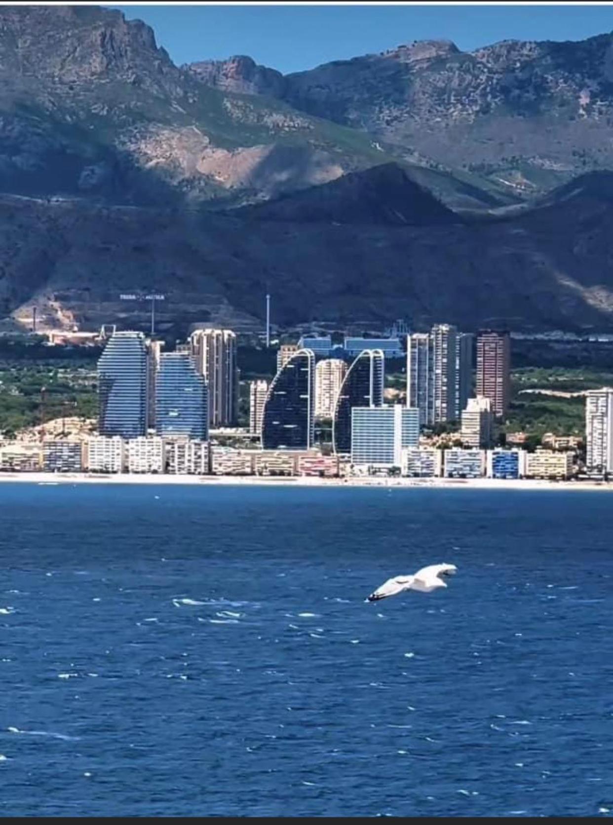 Fantastico Apartamento En Benidorm Kültér fotó
